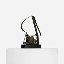 Michael Steiner, Phocus, 1980, sterling silver, granite