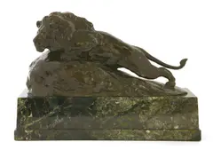 Herbert Dicksee, Untitled, bronze with brown patina on a green marble base