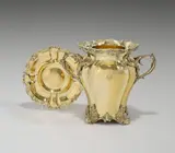 Carl Johann Tegelstein, Vergoldeter Silber-Flaschenkühler aus dem Service der Großfürstin Alexandra Nikolajewna von Russland (1825–1844), 1843, Silber, getrieben, gegossen, ziseliert, feuervergoldet, graviert