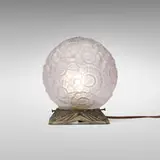 Art Déco, Globular table lamp with flowers