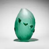 Michela Cattai, Contrasto vase