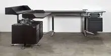 Bruce Burdick, Executive L-shaped desk, Aluminum, chrome-plated steel, laminate