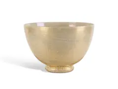 Coupe "Lattimo d'Oro" by Flavio Poli, An white tinted glass with golden highlights "Lattimo d'Oro" cup by Flavio Poli circa 1940, offered Feb 2023
