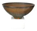 Gertrud and Otto Natzler, Round ceramic bowl