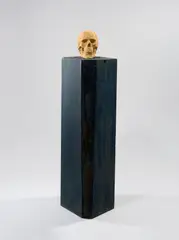 Schädel by Stephan Balkenhol, 2002, Wawa-Holz, bemalt. Höhe: 153 cm (60 ¼ in.), sold Jun 2018