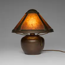 Dirk Van Erp, Bean Pot boudoir lamp