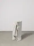 Tatiana Trouvé, Refolding, 2011, Beton