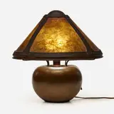 attribution Dirk van Erp, Bean Pot table lamp, 1915-1930, handwrought copper, mica
