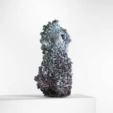 Johan Creten, Odora di Femina, 2007, glazed porcelain