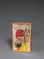 Curt Ehrhardt, Das Aeffchen in Aegypterland, 1921, Assemblage mit Papier, Holz, Kunstfell und Stoff in Holzschachtel (vermutlich Zigarrenschachtel)