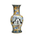Michael Frimkess, Ceramic vase