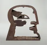 Horst Antes, Kopf, 1979, Stahl, geschweißt, mit Rostpatina. Höhe: 60 cm (23 ⅝ in.)