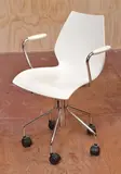 Vico Magistretti, MAVI OFFICE CHAIR BY KARTELL