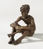 Renée Sintenis, Sitzender Knabe mit Schalmei