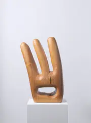Claudia Comte, Bumpy Grumpy, 2013, Robinienholz