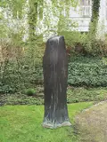 Michael Croissant, Figur, 1995, Bronze mit schwarzgrüner Patina