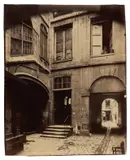 Eugène Atget, Chateau Rouge, Rue Galande (Démoli)