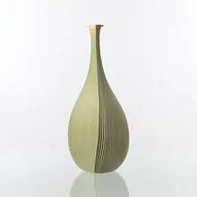 Tessuto vase by Carlo Scarpa, c. 1940, internally decorated glass, sold Mar 2006