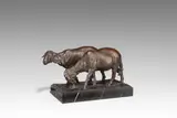 August Gaul, Schafe, 1901, Bronze mit brauner Patina, auf Marmorsockel montiert