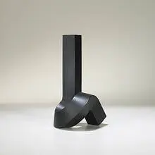 Clement Meadmore, Hereabout, 1971, painted cast resin