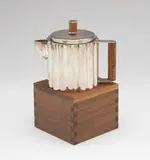 Ilonka Karasz, Silver plate and wood teapot, 1928, Paye & Baker