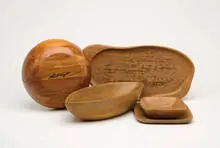 Russel & Mary Wright, Wood vessels (5)