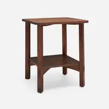 Gustav Stickley, Cut-corner lamp table, model 611, c. 1904, oak