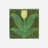 George P. Kendrick for Grueby Faience Company, Trivet tile with yellow tulip, 1901, glazed earthenware decorated in cuenca