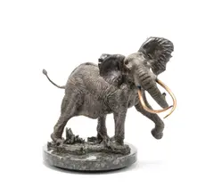 Shawu by Danie de Jager, bronze with a brown patina, sold Aug 2020