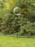 Stehlinse (Gartenskulptur) by Adolf Luther, 1983, Glas, Kunststoff, Metallstab. Linse: ø 62 cm / Stab: Höhe 220 cm (24 ⅜ in. / Stab: Höhe 86 ⅝ in.), sold Dec 2016