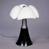 Gae Aulenti, Pipistrello lamp