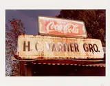 William Eggleston, H. C. VARNER GRO.[CERY], 1970, Dye-Transfer-Abzug, 1972