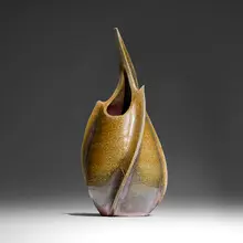 Yamamoto Izuru, Flower vase, glazed stoneware