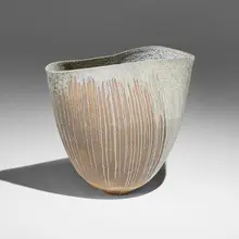 Darcy Badiali, Large vessel, 2008, glazed stoneware