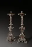 Wohl Giovanni Giardini, Paar Torchèren, Um 1710, Kupfer, getrieben, gegossen; Reste der Versilberung. Je 120 cm (47 ¼ in.)