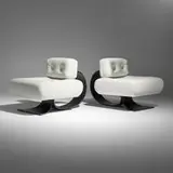 Oscar Niemeyer, Alta lounge chairs, pair, 1971 / 2013, lacquered wood, leather, stainless steel