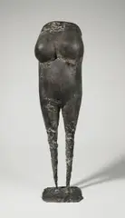 Weiblicher Torso by Gustav Seitz, 1963, Bronze mit schwarzer Patina. Höhe (mit Plinthe): 63,5 cm (25 in.), sold May 2013