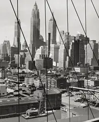 Downtown from Brooklyn Bridge by Andreas Feininger, 1948, Silbergelatineabzug, 1980er Jahre, sold Jun 2010