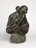 Emilio Greco, Figura accoccolata, 1956, Bronze mit schwarzbrauner Patina. Höhe: 65,5 cm (25 ¾ in.)