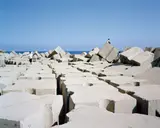Kader Attia, Rochers Carrés, 2008, C-print