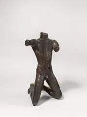 Männlicher Torso kniend by Hermann Blumenthal, 1929, Bronze mit dunkelbrauner Patina, sold Jul 2020
