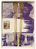 Wolf Vostell, Nur Die 1, 1968, Nylonstrümpfe und Strumpfpackung auf Serigraphie in Violett, im verglasten Holzkasten
