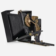 Hommage to Nadar by Arman, France/USA, sold May 2018
