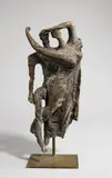 Liebespaar II by Erich Fritz Reuter, 1971, Neusilber, an Messingständer geschweißt. Höhe: 40,4 cm (15 ⅞ in.), sold Jun 2015