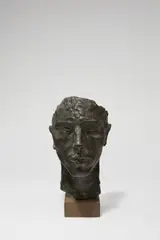 Romanichel by Arno Breker, 1928, Bronze mit schwarzgrüner Patina, auf braunen Holzsockel montiert, sold Nov 2018