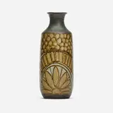 Raul Coronel, Vase