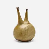 Toshiko Takaezu, Double-spouted bottle