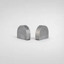 William Lescaze, Duet salt and pepper shakers, c. 1935, aluminum, Bakelite