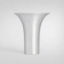 Russel Wright, Vase, c. 1932, spun aluminum