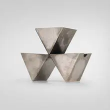 Donald Deskey, Rare ashtray, chromium-plated metal
